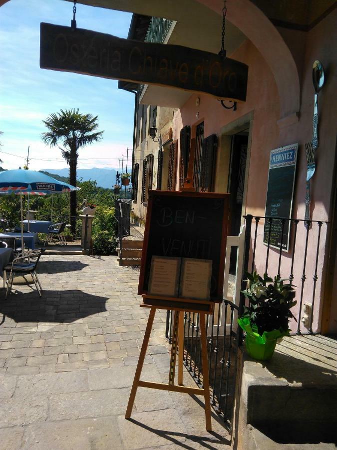 Chiave D'Oro Hotel Sessa Eksteriør billede